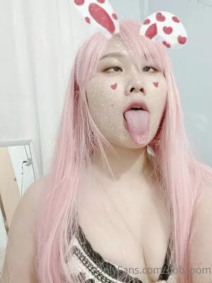 oob_oom / oob_oom7b nude photo #0028