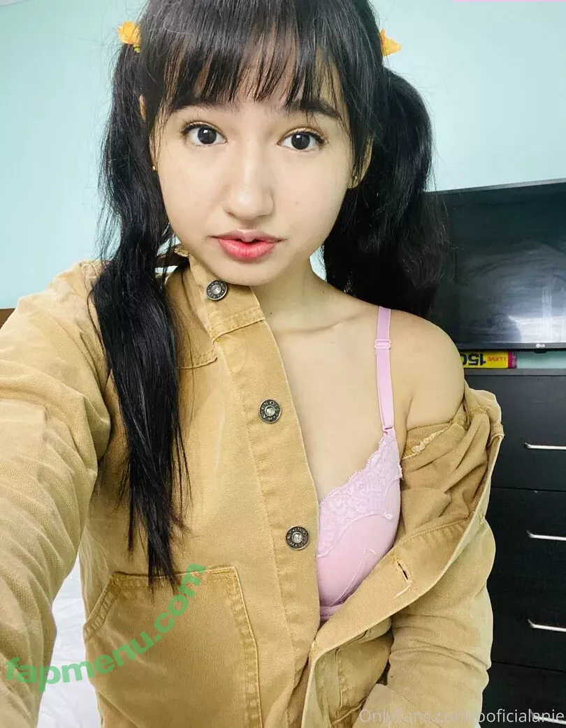 ooficialanie nude photo #0019 (_amberdenisee)