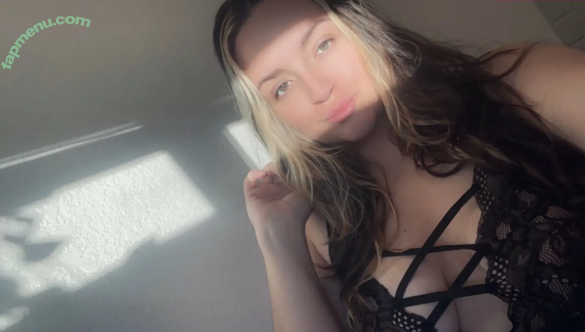 oohkarlalala nude photo #0007 (oohkarla)