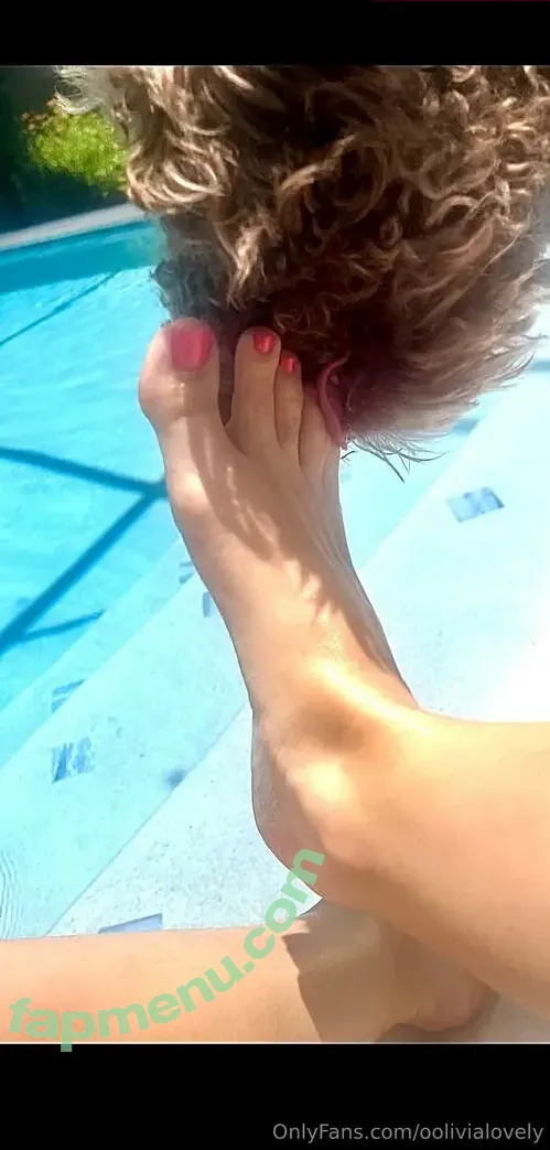 oolivialovely nude photo #0008 (realoliviaolovely)