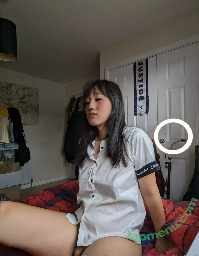 oomfiekat nude photo #0064 (oomfiekat)