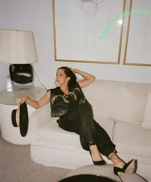 Oona Chaplin / OonaCC nude photo #0057