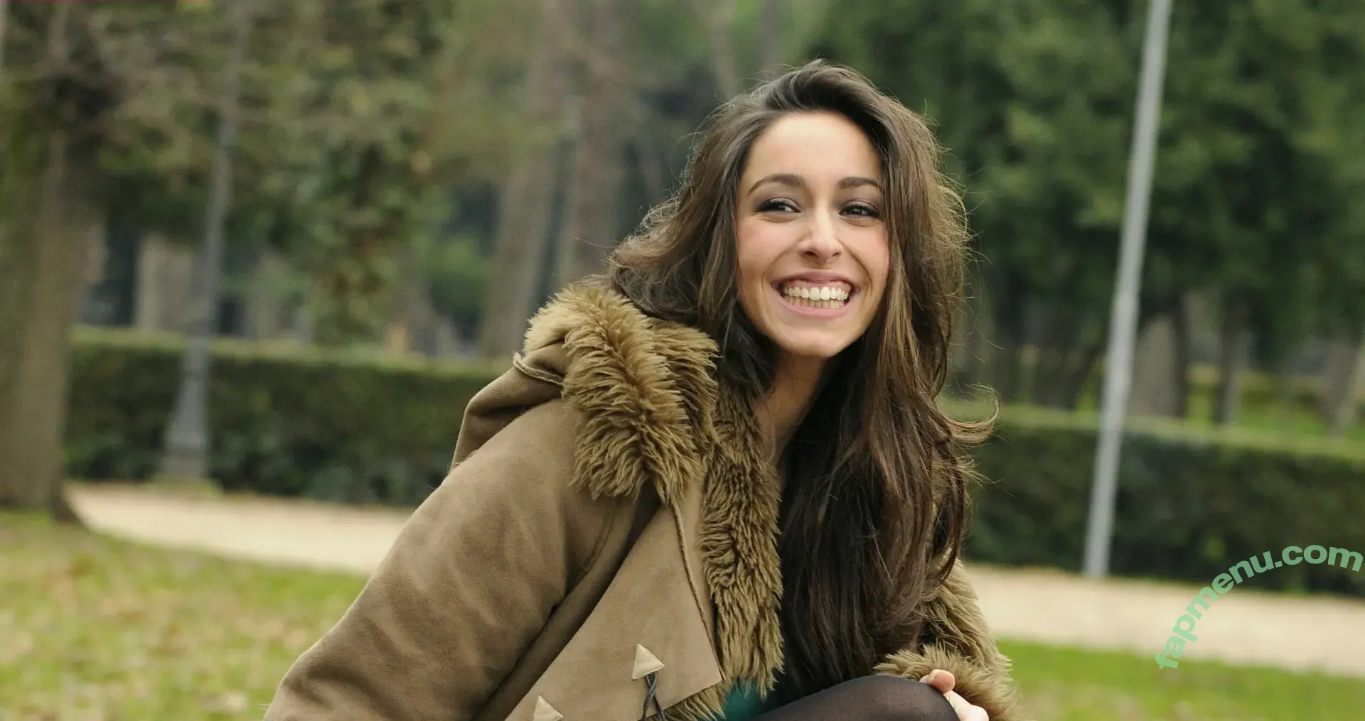 Oona Chaplin nude photo #0014 (Oona Chaplin)