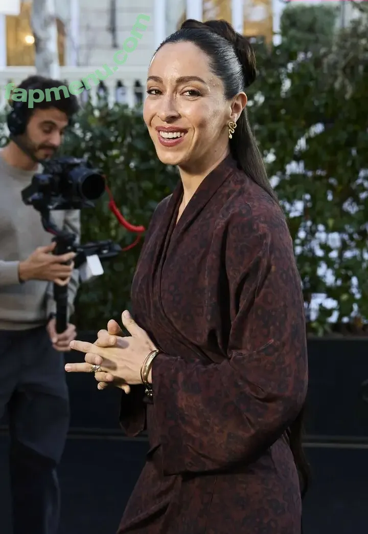 Oona Chaplin nude photo #0024 (OonaCC)