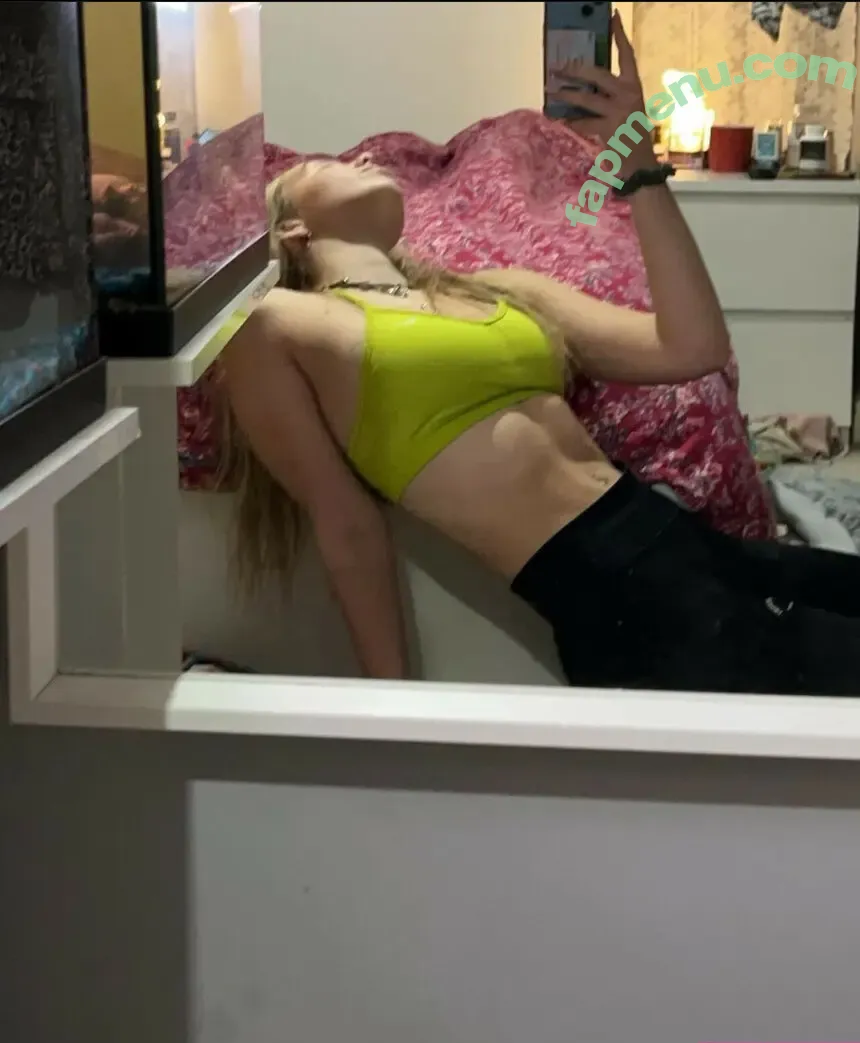 oonagh.kittie nude photo #0041 (oonagh.kittie)