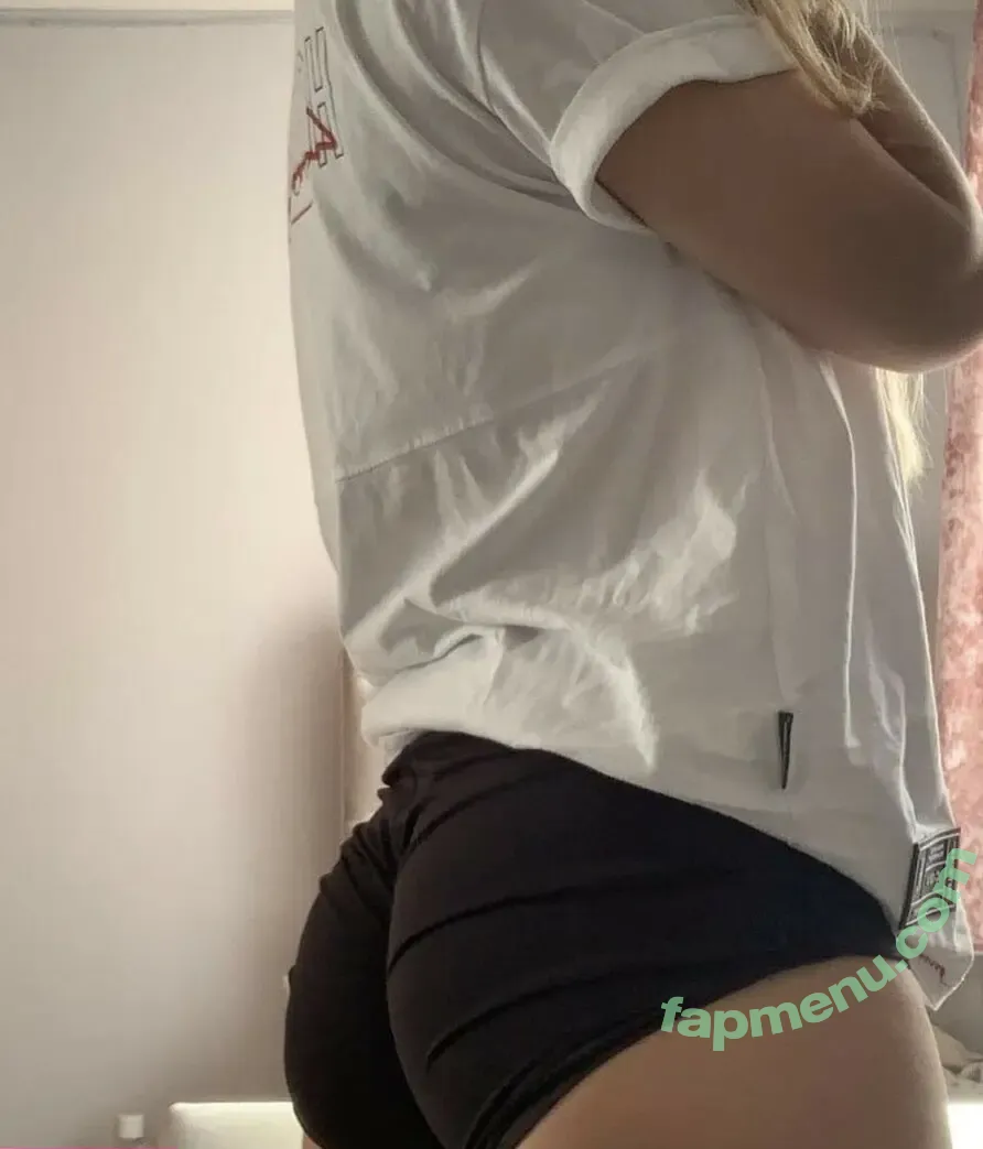 oonagh.kittie nude photo #0071 (oonagh.kittie)
