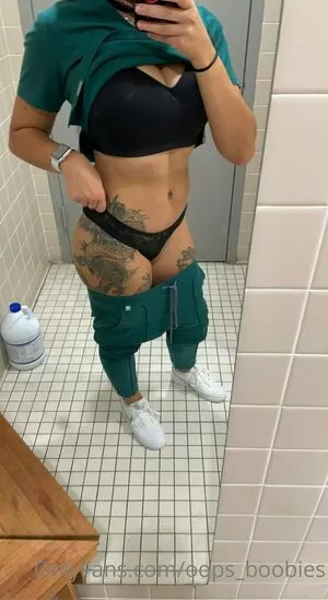  nude photo #0004