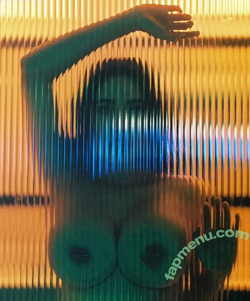 Oops! We ran into some problems. nude photo #0057 (Oops! We ran into some problems.)