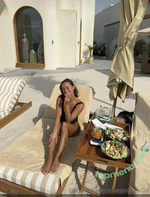 Opal.dana / solegoddess18 nude photo #0081