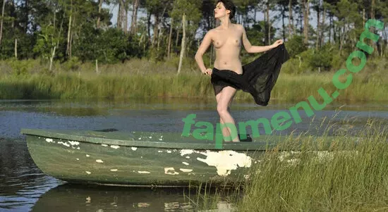 Ophelie Rullier nude photo #0072 (ophelier / ophelierullier)