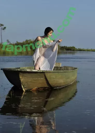 Ophelie Rullier nude photo #0128 (ophelier / ophelierullier)