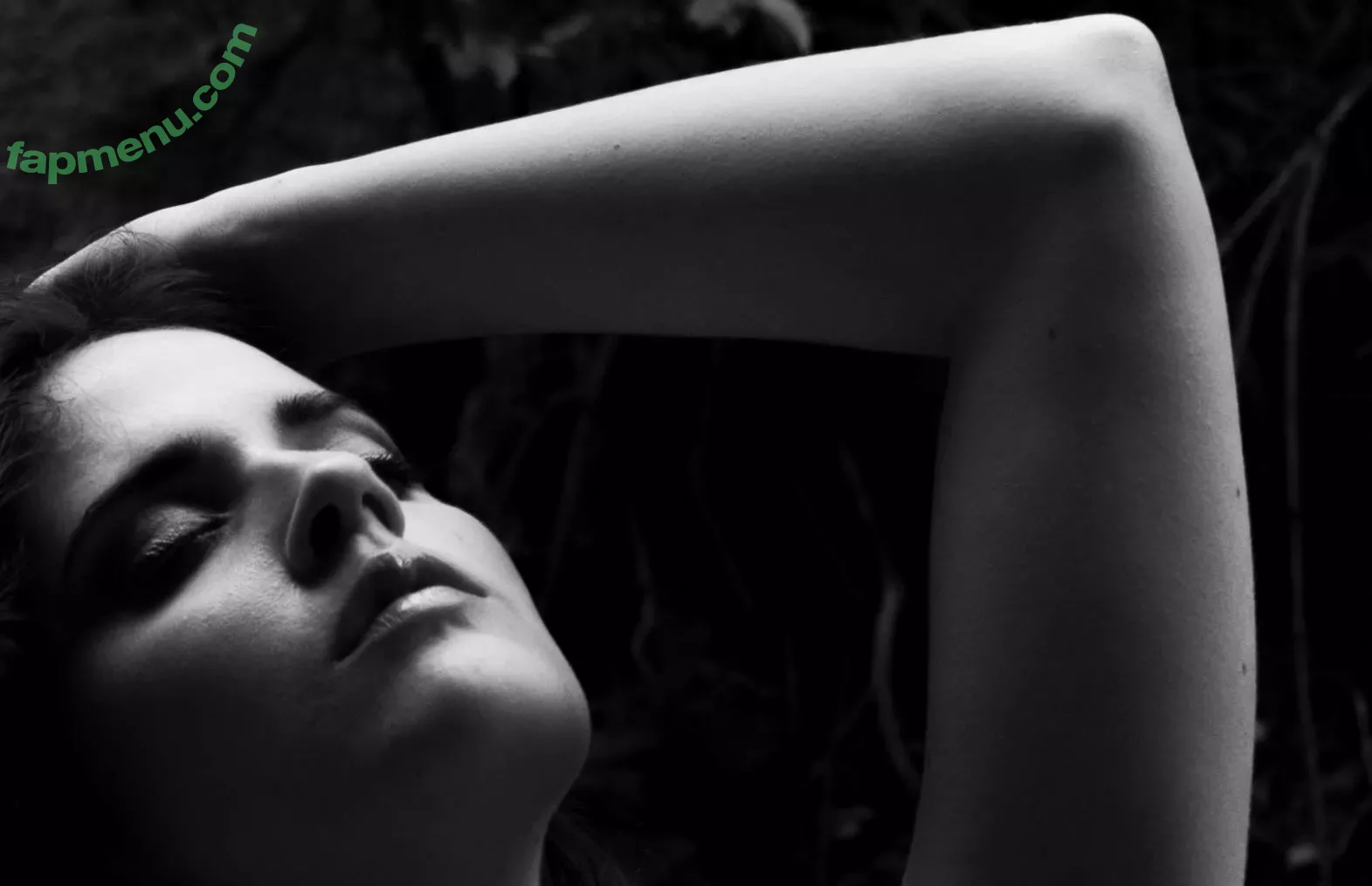 Ophelie Rullier nude photo #0199 (ophelier / ophelierullier)