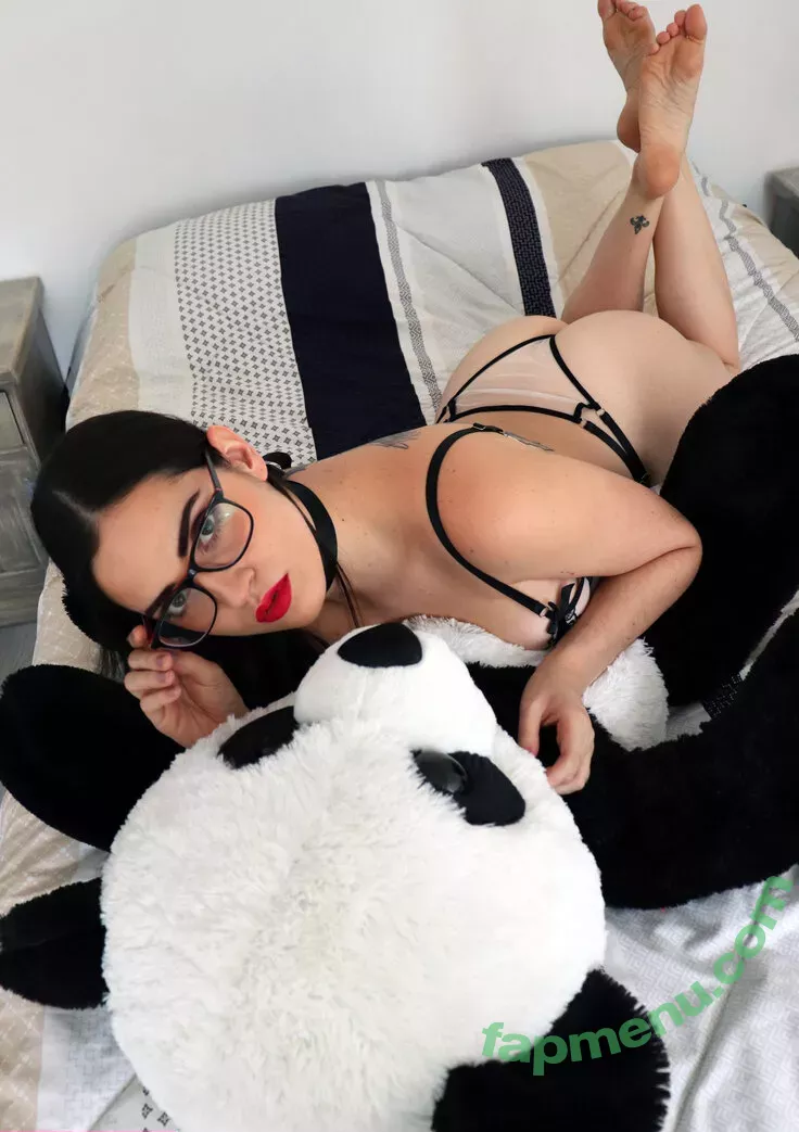 Ophelie Rullier nude photo #0404 (ophelier / ophelierullier)