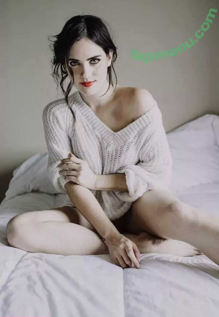 Ophelie Rullier nude photo #0443 (ophelier / ophelierullier)