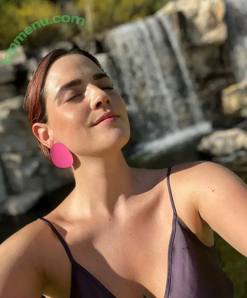 Ophelie Rullier nude photo #0500 (ophelier / ophelierullier)