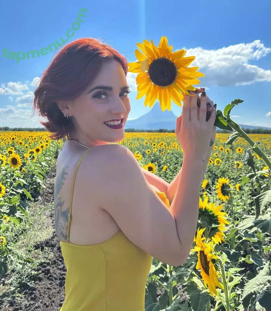 Ophelie Rullier nude photo #0538 (ophelier / ophelierullier)