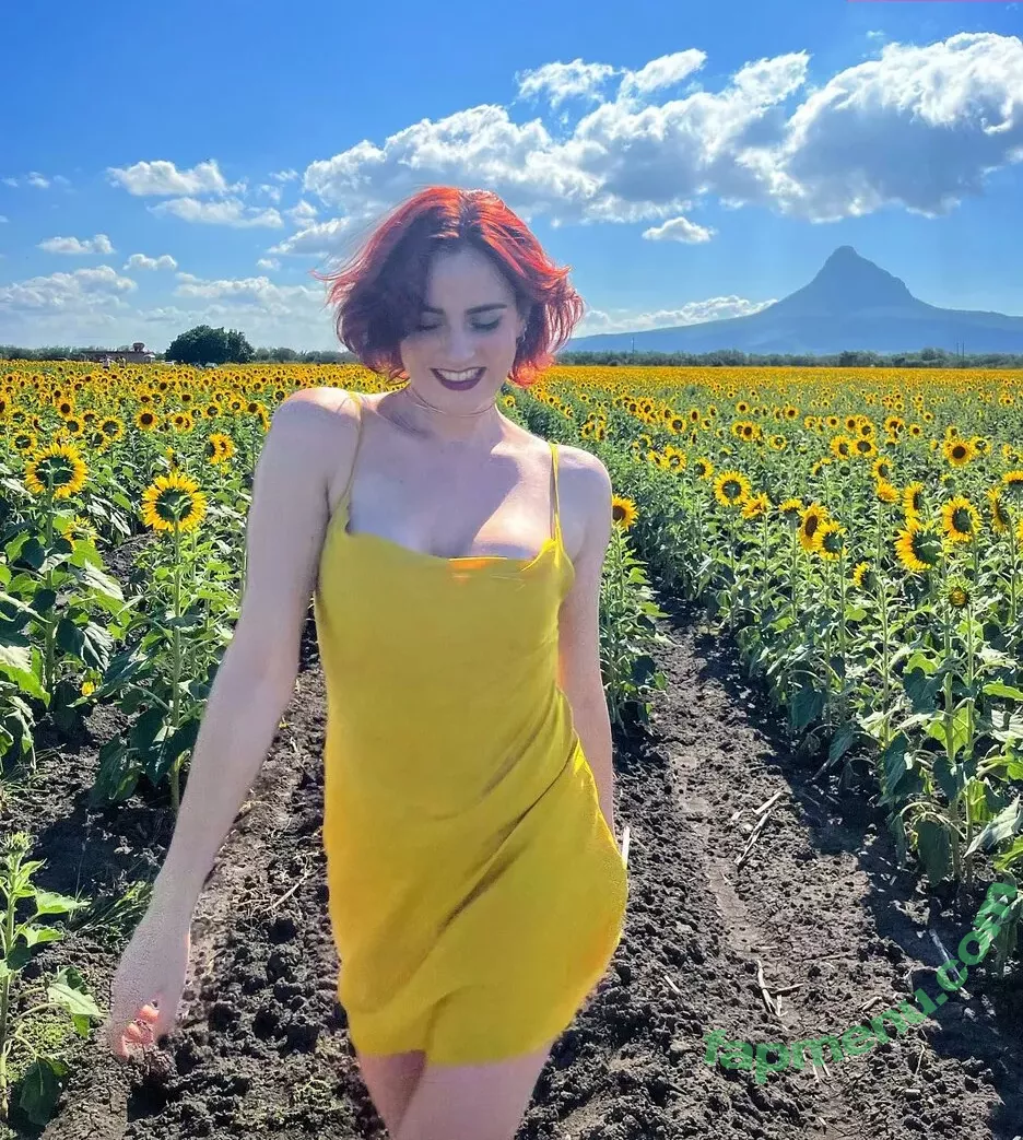 Ophelie Rullier nude photo #0540 (ophelier / ophelierullier)