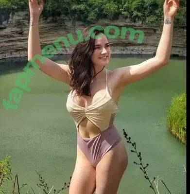 Ophelie Rullier nude photo #0566 (ophelier / ophelierullier)