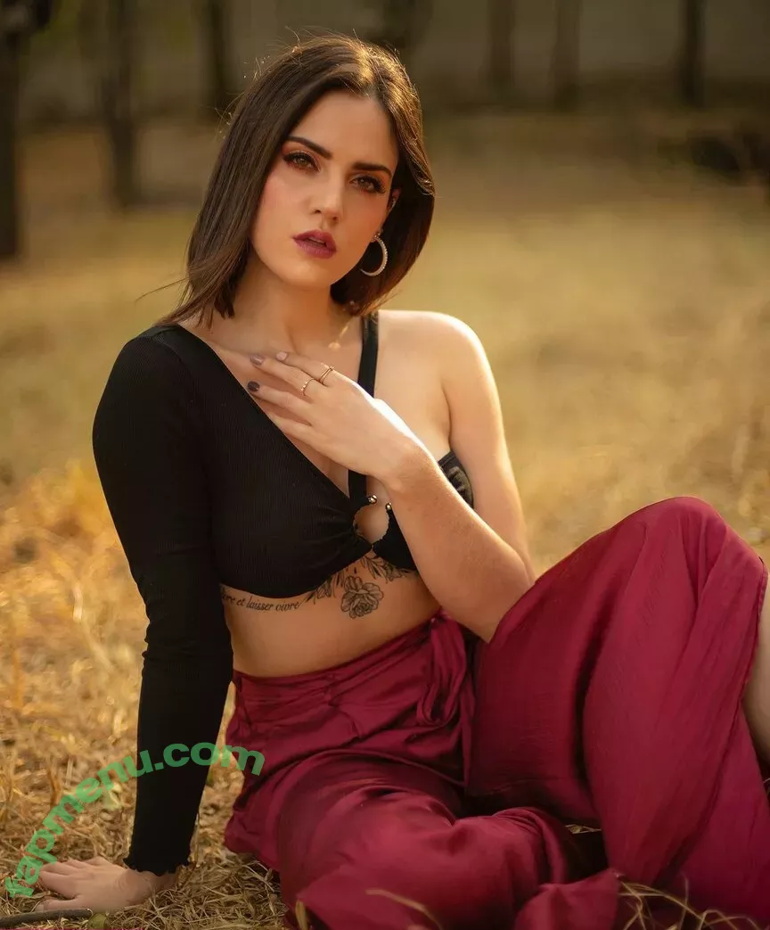 Ophelie Rullier nude photo #0581 (ophelier / ophelierullier)