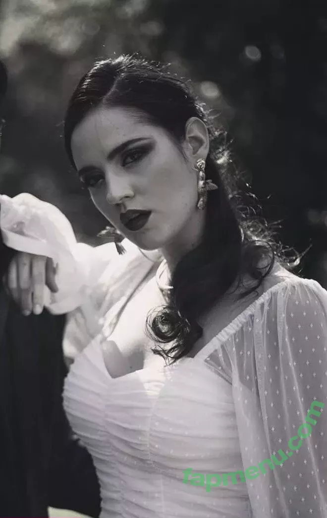 Ophelie Rullier nude photo #0587 (ophelier / ophelierullier)