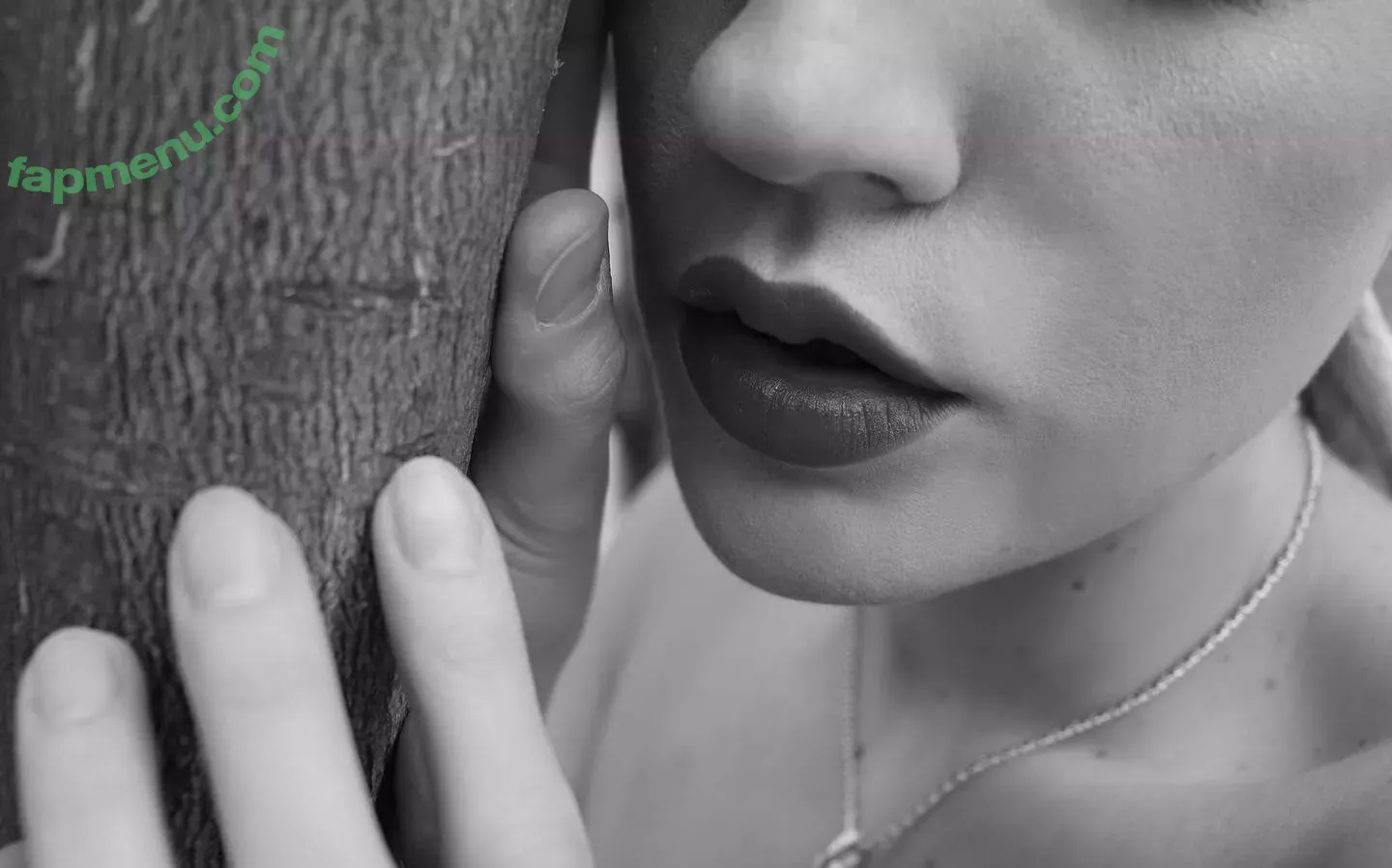 Ophelie Rullier nude photo #0595 (ophelier / ophelierullier)