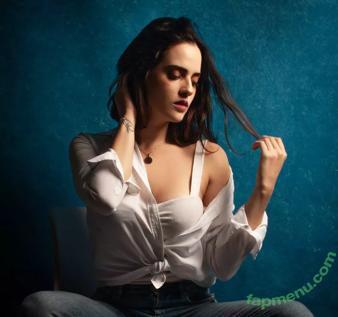 Ophelie Rullier nude photo #0624 (ophelier / ophelierullier)