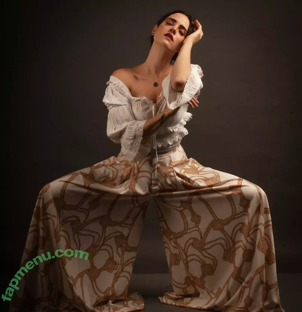 Ophelie Rullier nude photo #0627 (ophelier / ophelierullier)