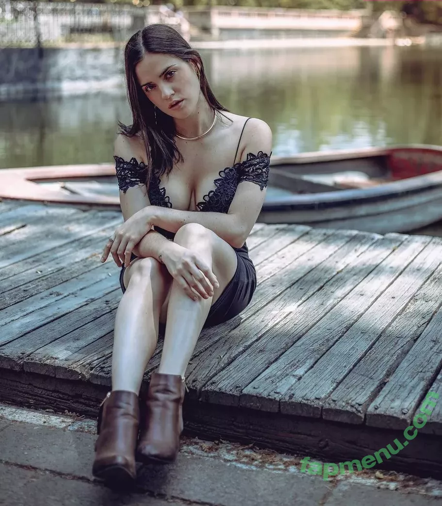 Ophelie Rullier nude photo #0708 (ophelier / ophelierullier)