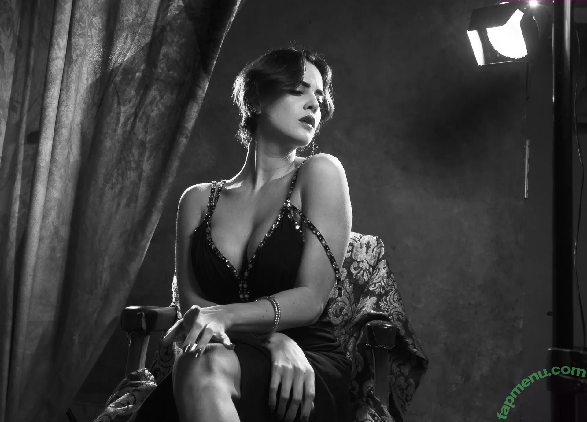 Ophelie Rullier nude photo #0782 (ophelier / ophelierullier)