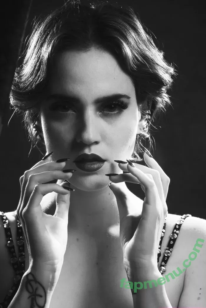 Ophelie Rullier nude photo #0783 (ophelier / ophelierullier)