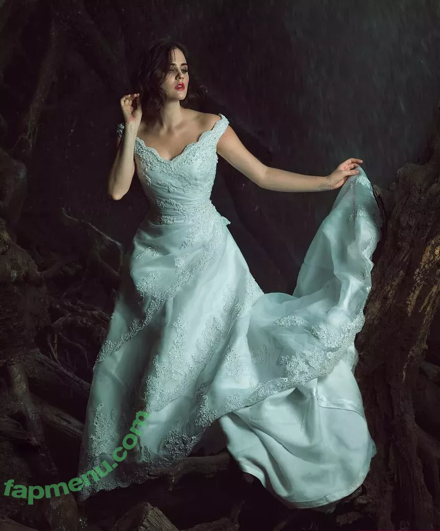 Ophelie Rullier nude photo #0794 (ophelier / ophelierullier)