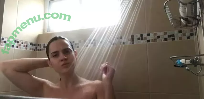 Ophelie Rullier nude photo #0833 (ophelier / ophelierullier)