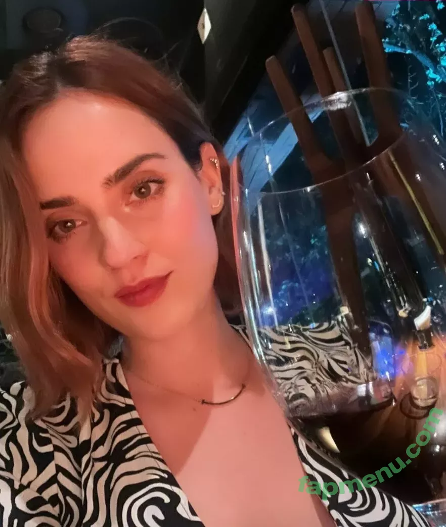 Ophelie Rullier nude photo #0941 (ophelier / ophelierullier)