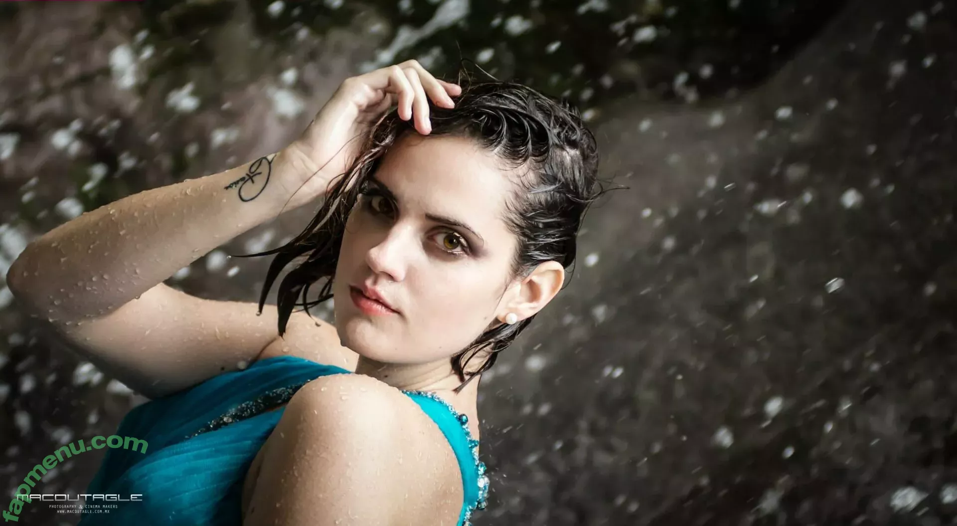 Ophelie Rullier nude photo #0970 (ophelier / ophelierullier)