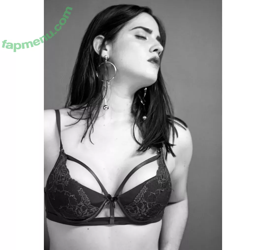 Ophelie Rullier nude photo #1067 (ophelier / ophelierullier)