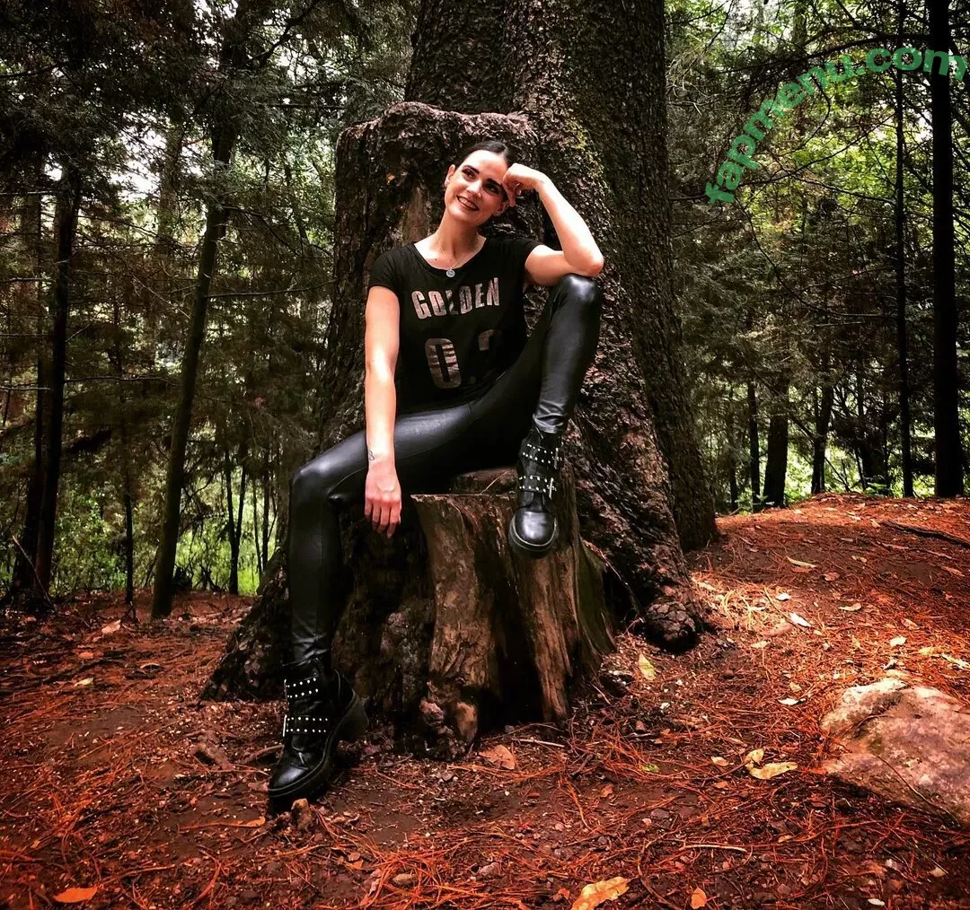 Ophelie Rullier nude photo #1078 (ophelier / ophelierullier)