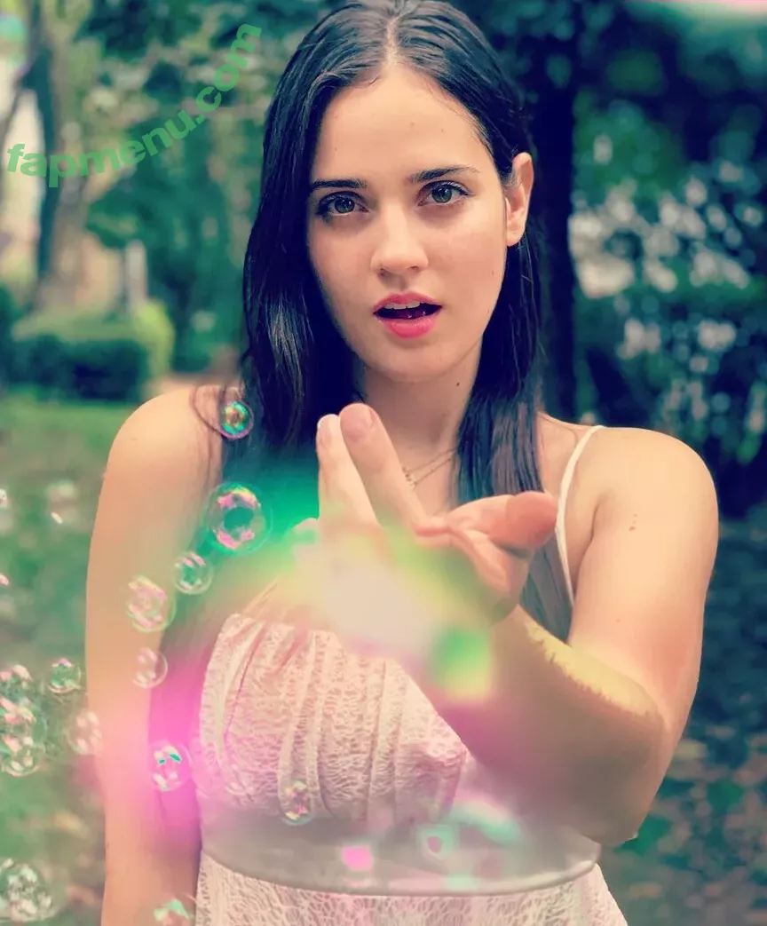 Ophelie Rullier nude photo #1083 (ophelier / ophelierullier)