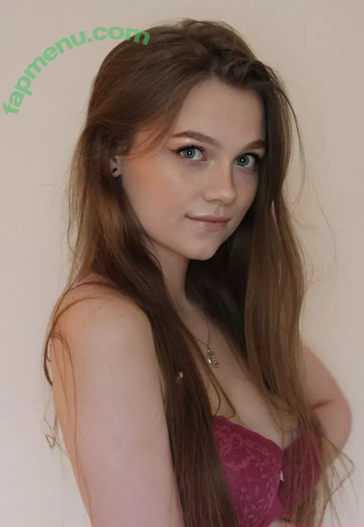 Oreob4by nude photo #0427 (0reob4by / Alex Clark / misswhoreo_)