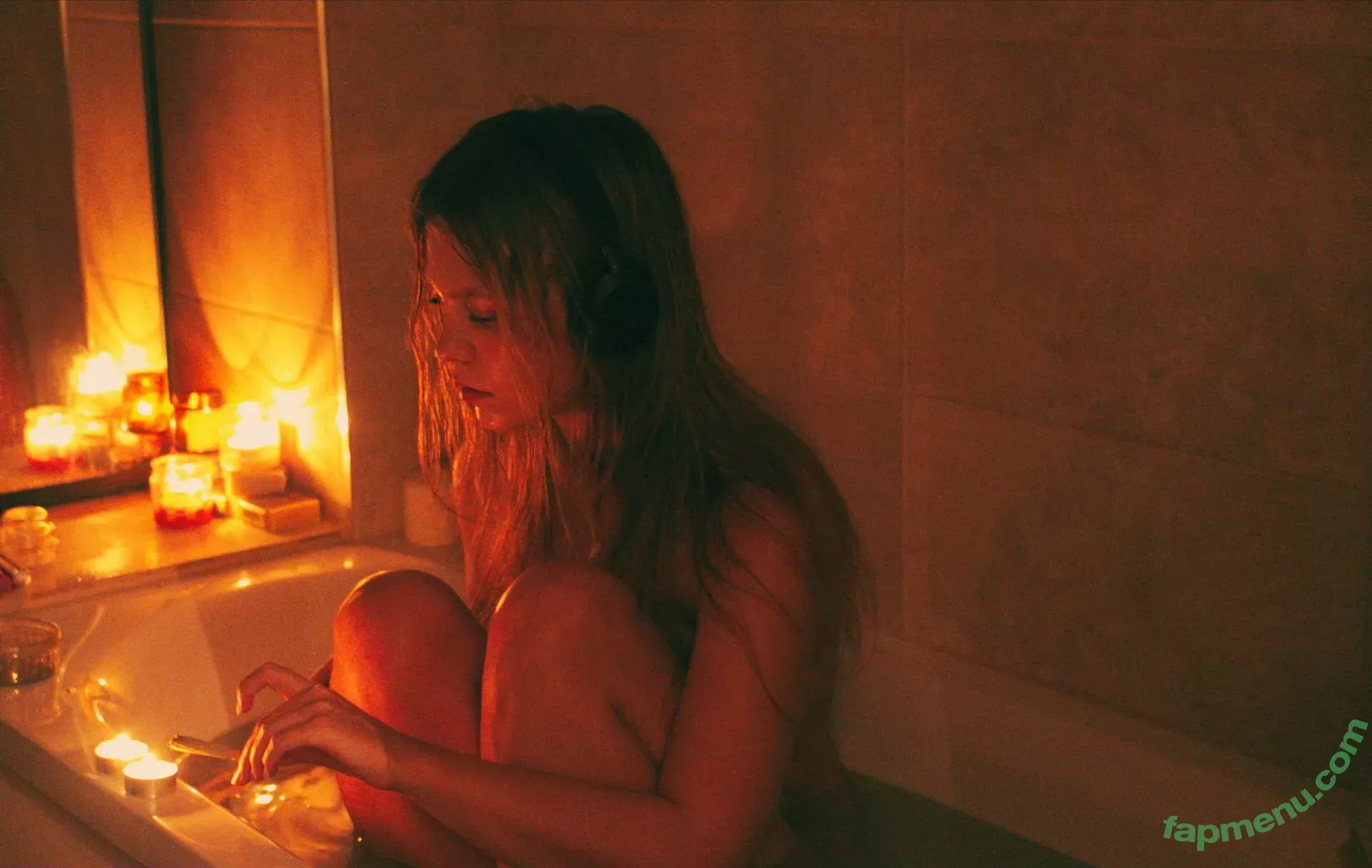 Oreob4by nude photo #0450 (0reob4by / Alex Clark / misswhoreo_)
