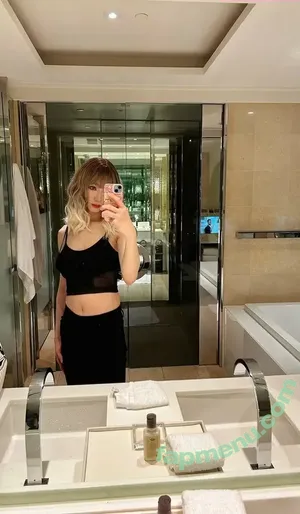 orientalcurvy nude photo #0065