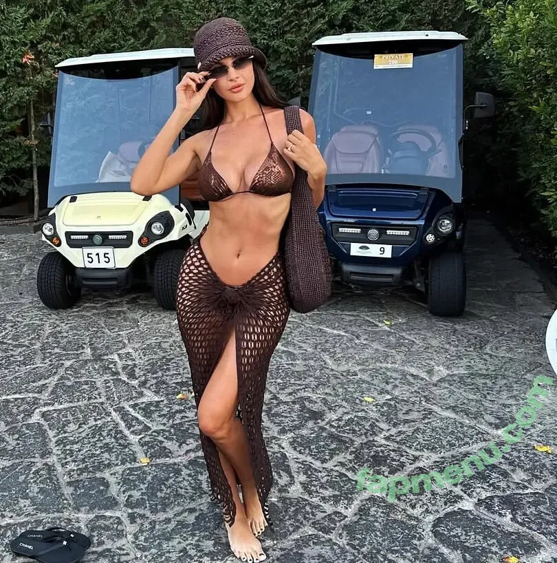 Oriola Marashi nude photo #0177 (oriolamarashi)