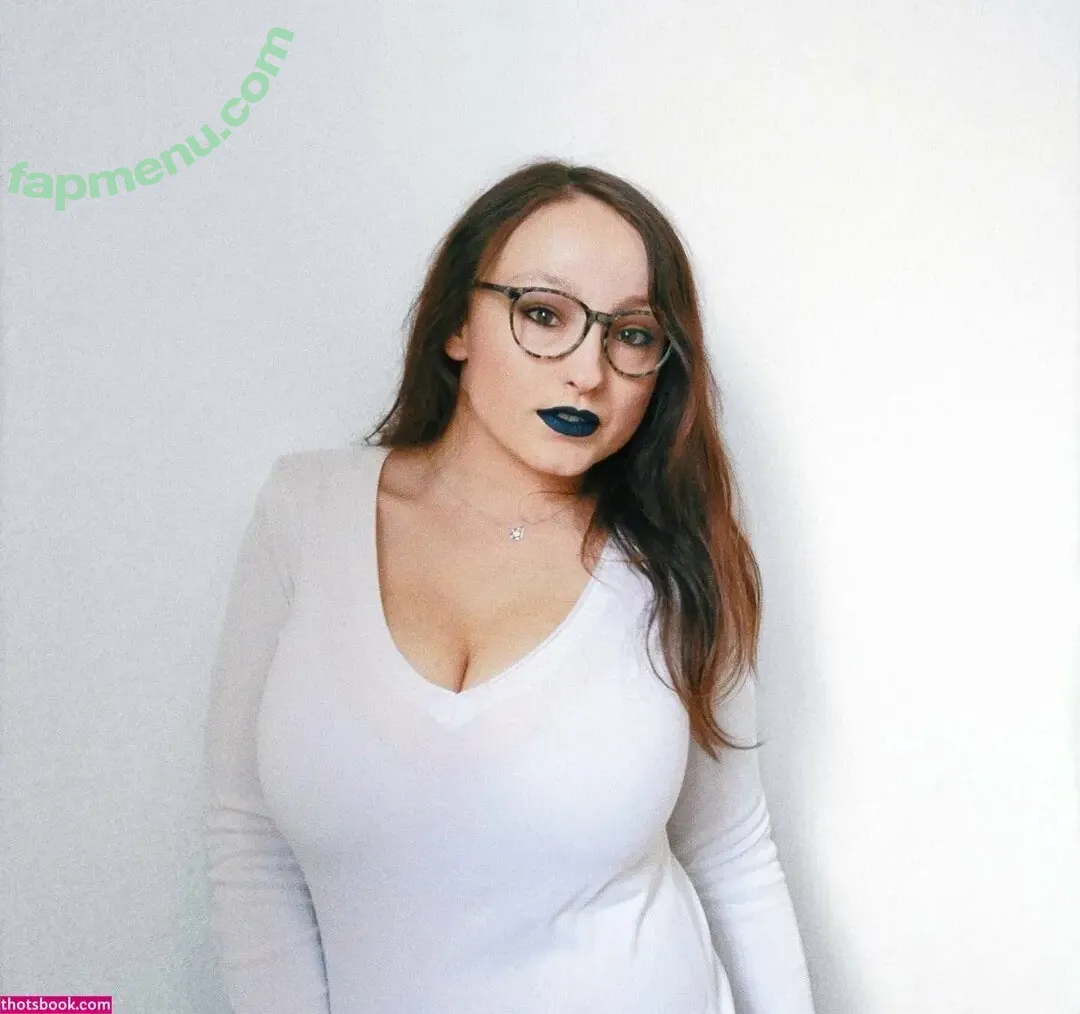Oryvllmiee nude photo #0108 (Oryvllmiee)