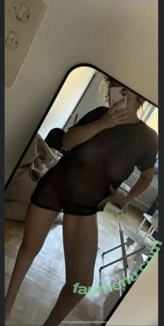 Oryvllmiee nude photo #0112 (Oryvllmiee)