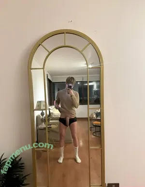  nude photo #0001