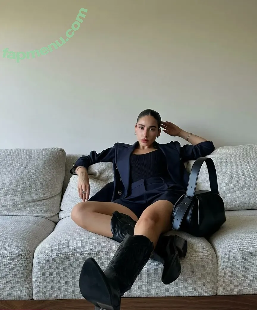 Osiris Mendez nude photo #0061 (osiris.mendez)