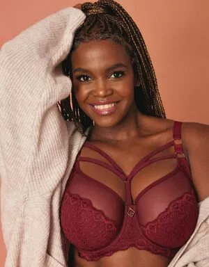 Oti Mabuse / otimabuse nude photo #0016