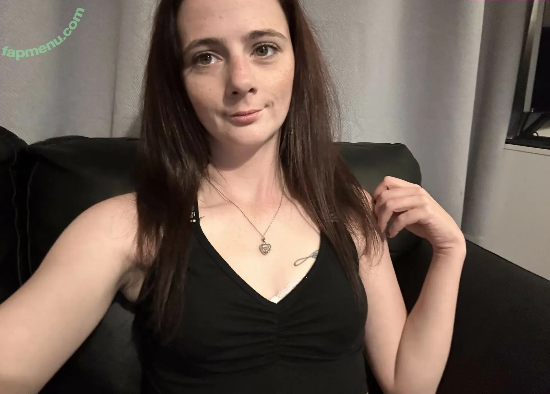 our_littlesecret nude photo #0085 (louise.bishopx)