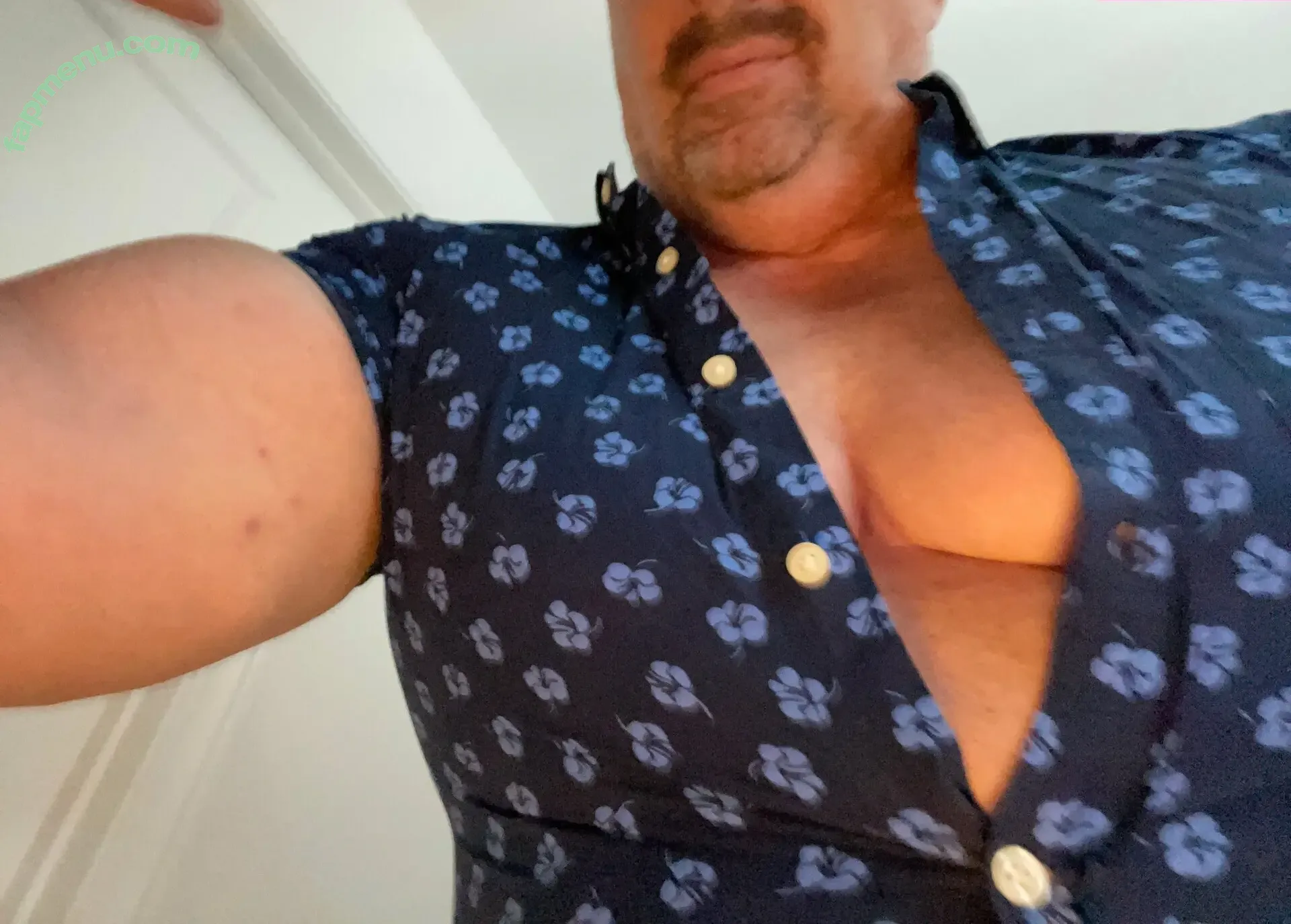 outihulk nude photo #0161 (ihulkoutofficial)