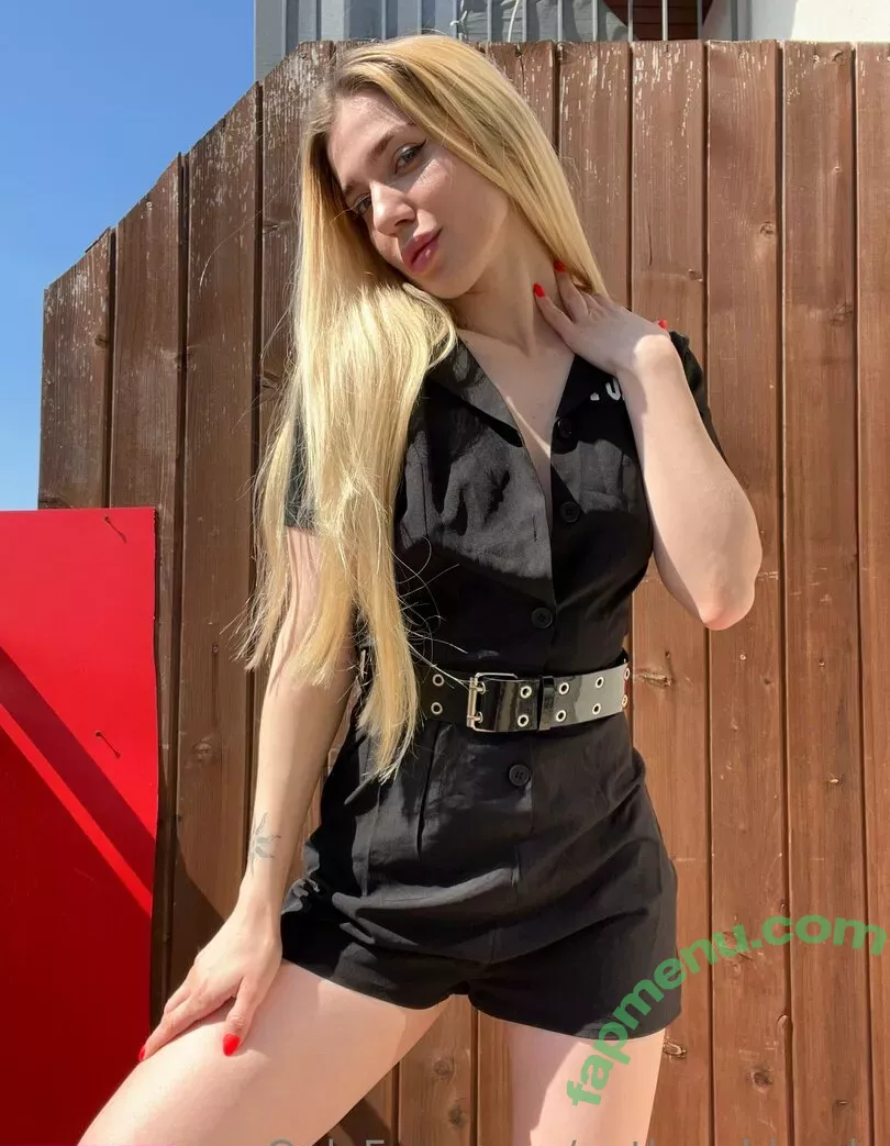 outlaw_blonde nude photo #0156 (outlaw_blonde)