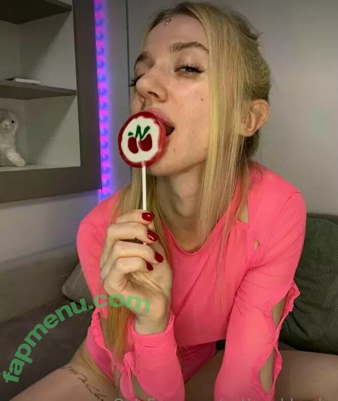 outlaw_blonde nude photo #0171 (outlaw_blonde)